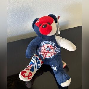 Authentic New York Yankees 100th anniversary, plush bear